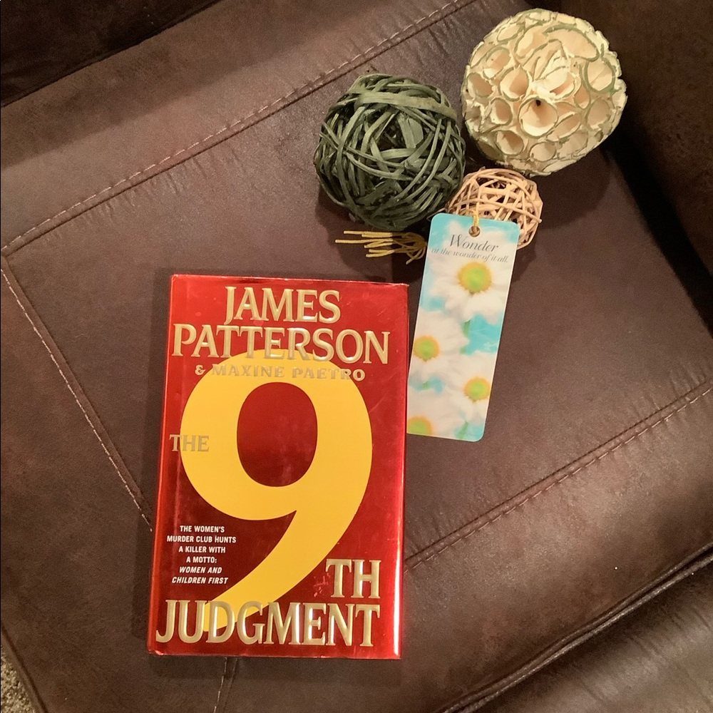 3/$20 James Pattersons’ book - 9th Judgment - A women’s murder club series